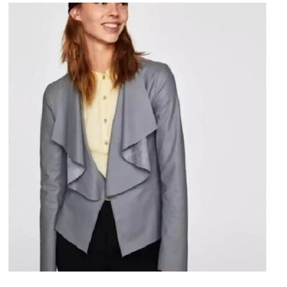 Like new Zara basic jacket. - Picture 2 of 14